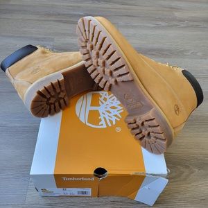 New MEN'S TIMBERLAND® PREMIUM 6-INCH WATERPROOF BOOTS